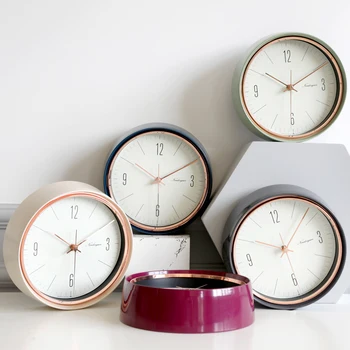 Iskandinav Lüks Yaratıcı Sessiz duvar saati Modern Moda Kuvars Saat Ev Dekorasyon Yatak Odası Saat İzle Punch-ücretsiz Asmak Saat