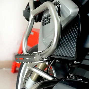 Motosiklet Otoyol Ön Ayak Kazıklar Katlanır Footrests Kelepçeleri 22-25mm BMW İçin R1250GS R 1200 GS adv macera LC HP GSA 2013-2022
