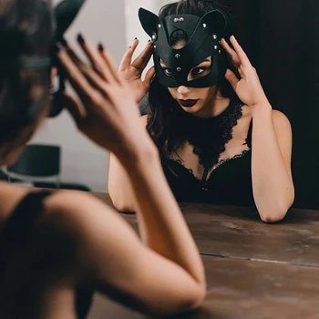 Seksi Kadın Maskesi Yarım Gözler Tilki Cosplay Yüz Kedi Suni Deri Maske Cadılar Bayramı Partisi Kadın Deri Eğlenceli Kedi Maskesi Siyah Yetişkin Oyuncaklar
