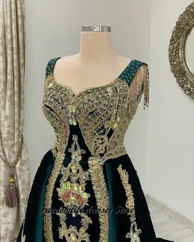 Zarif Koyu Yeşil Abiye Uzun Tren Dantel Kadife Kristal Arapça Kaftan Mermaid Balo Elbise Kadın Parti Törenlerinde